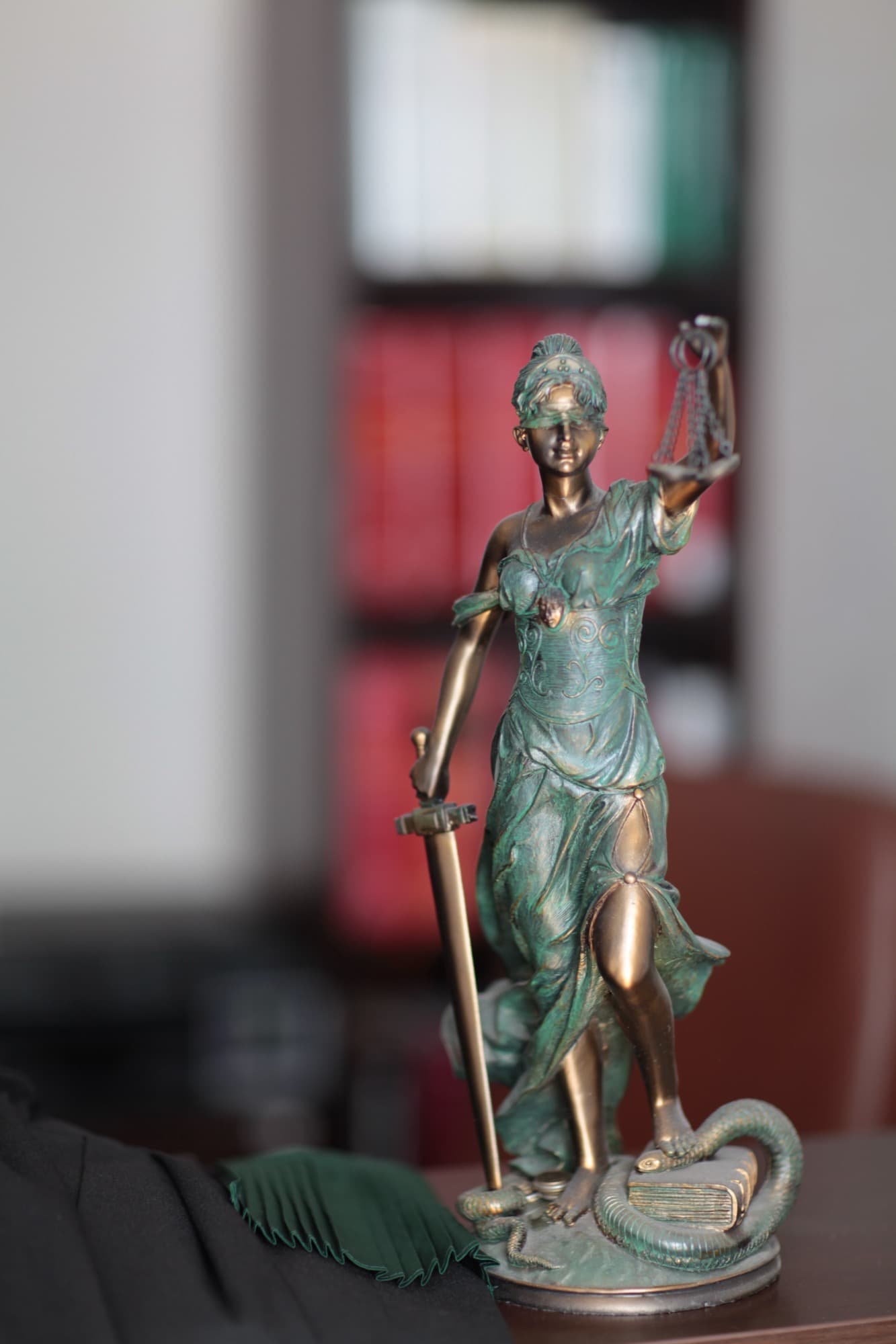 Biblioteka prawnicza w Kancelarii Adwokackiej Marika Pałasińska-Majer w Częstochowie